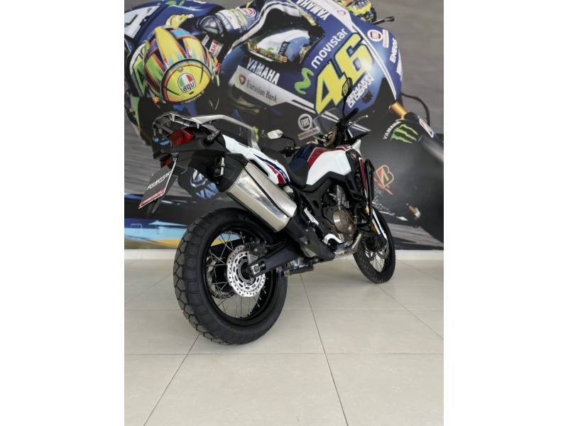HONDA - CRF 1000L AFRICA TWIN - 2017/2017 - Branca - R$ 59.900,00