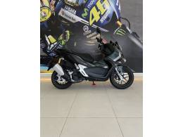 HONDA - ADV 150 - 2023/2024 - Verde - R$ 24.900,00