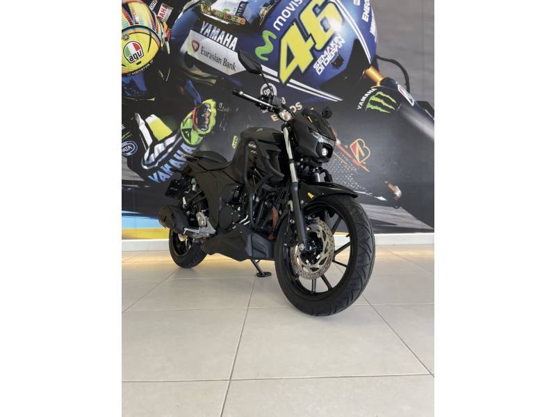 YAMAHA - FAZER - 2021/2022 - Preta - R$ 22.900,00