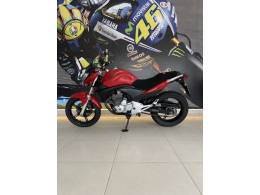 HONDA - CB 300R - 2011/2012 - Vermelha - R$ 12.900,00