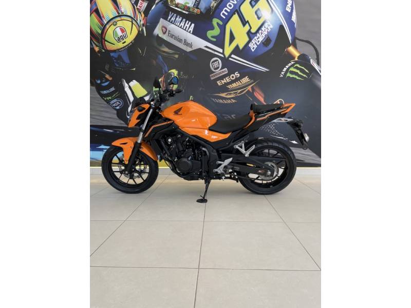 HONDA - CB 500F - 2019/2019 - Laranja - R$ 33.000,00