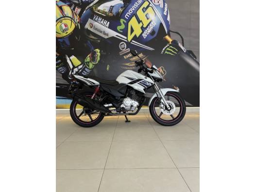 YAMAHA - FAZER - 2015/2015 - Branca - R$ 11.900,00