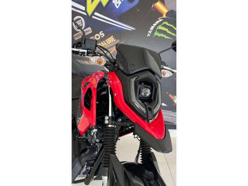 YAMAHA - XTZ 150 - 2024/2025 - Vermelha - R$ 21.900,00