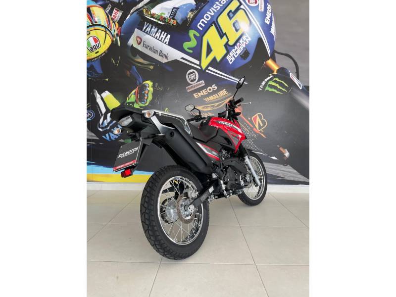 YAMAHA - XTZ 150 - 2024/2025 - Vermelha - R$ 21.900,00